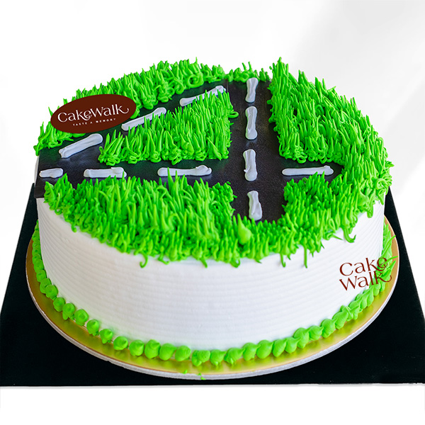 Grass Track Round Cake