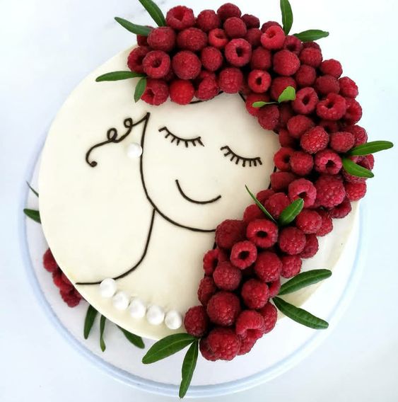 Emirati Women'S Day Cake 1