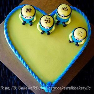 Heart Shape Minion Cake